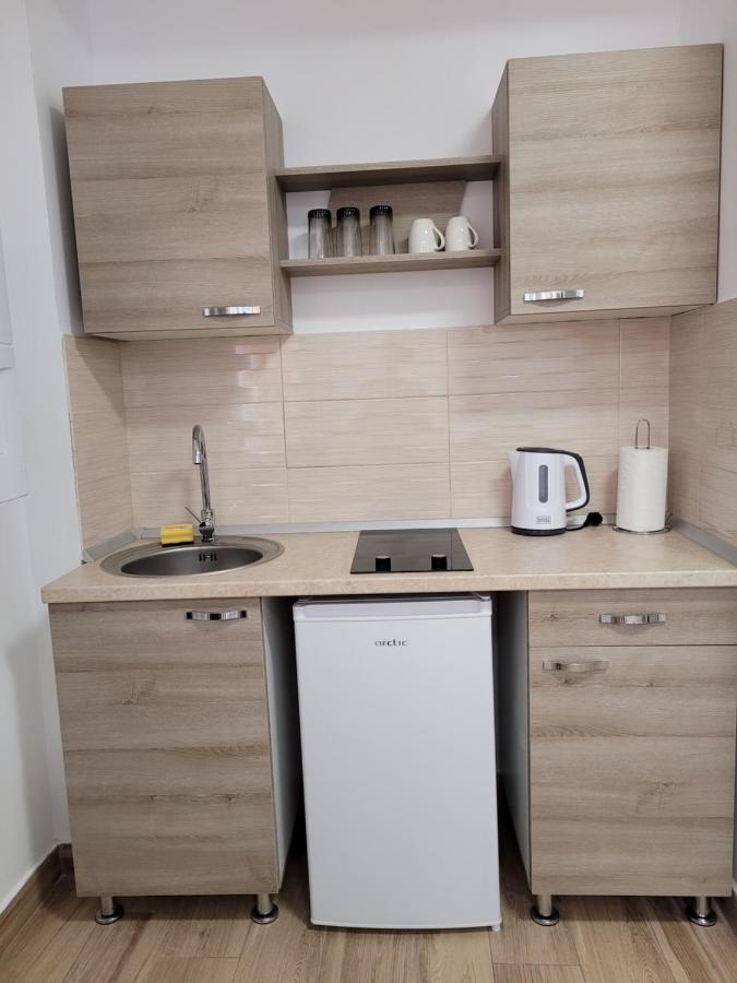 Apartamente Livada รึมนิคูวัลเจีย ภายนอก รูปภาพ