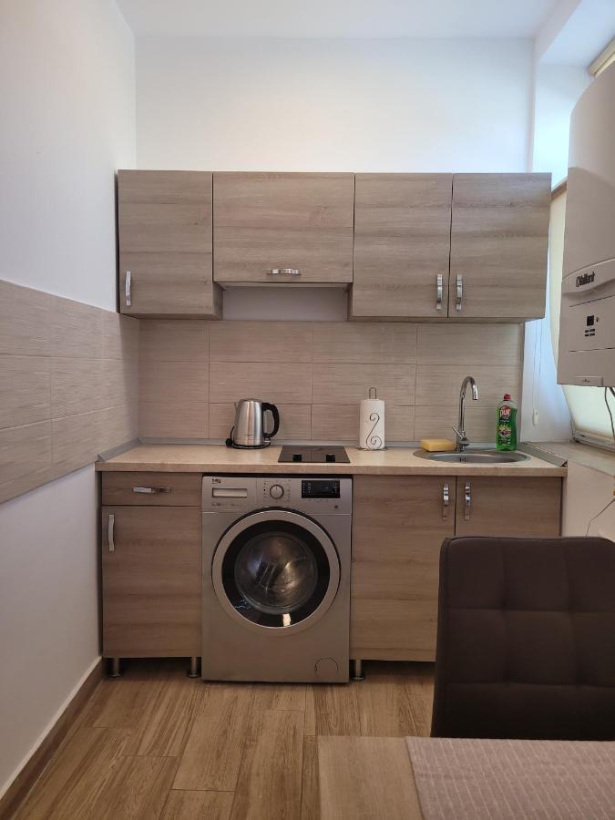 Apartamente Livada รึมนิคูวัลเจีย ภายนอก รูปภาพ