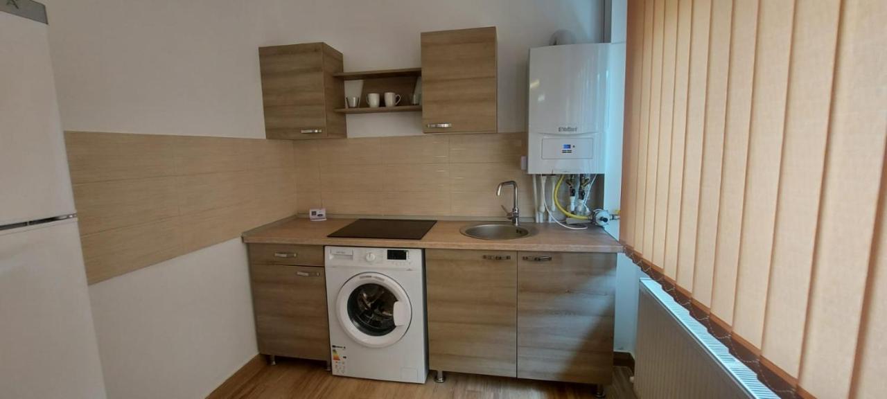 Apartamente Livada รึมนิคูวัลเจีย ภายนอก รูปภาพ